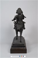 日本將軍著盔騎馬銅像藏品圖，第13張
